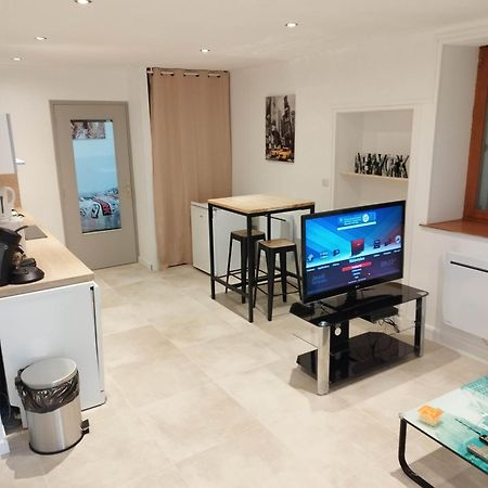 Ferienwohnung Le New York Bisontin 2 Besançon Exterior foto